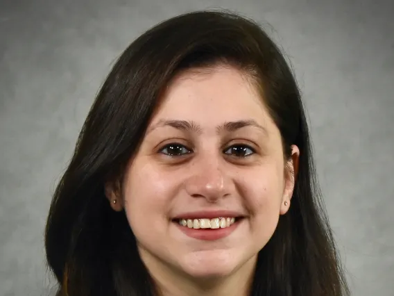 Harshita Narnoli Headshot