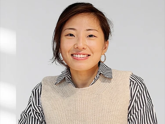 Sandra Bae