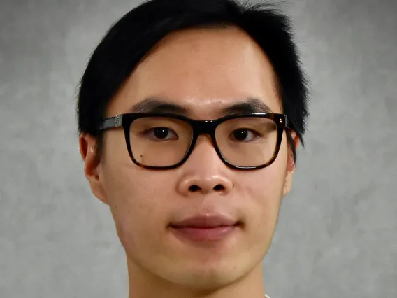 Eric Duong headshot