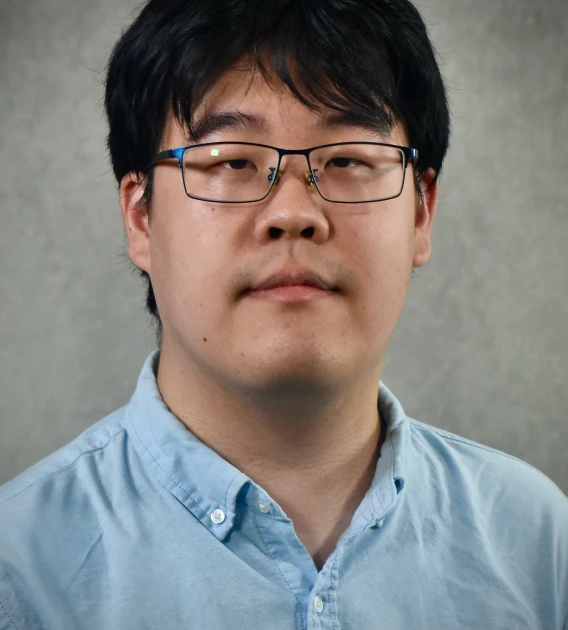 Junyong Zhao Headshot